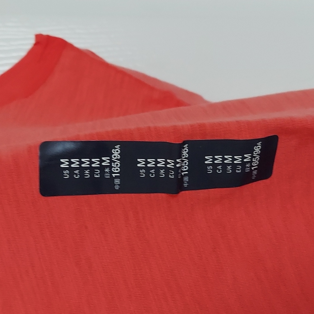 shirt - Picture 3 of 5